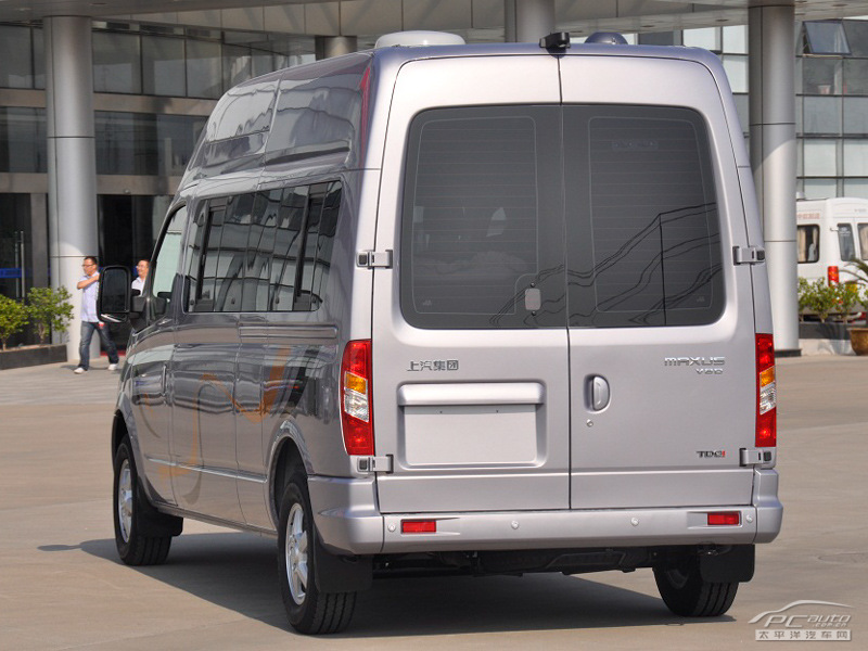 中歐奔馳房車外觀高清大圖