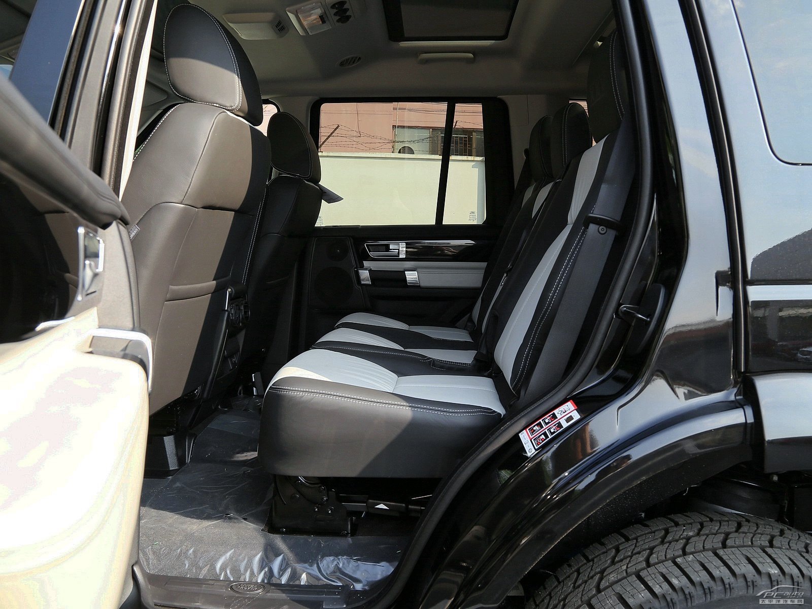 發(fā)現(xiàn)空間高清大圖