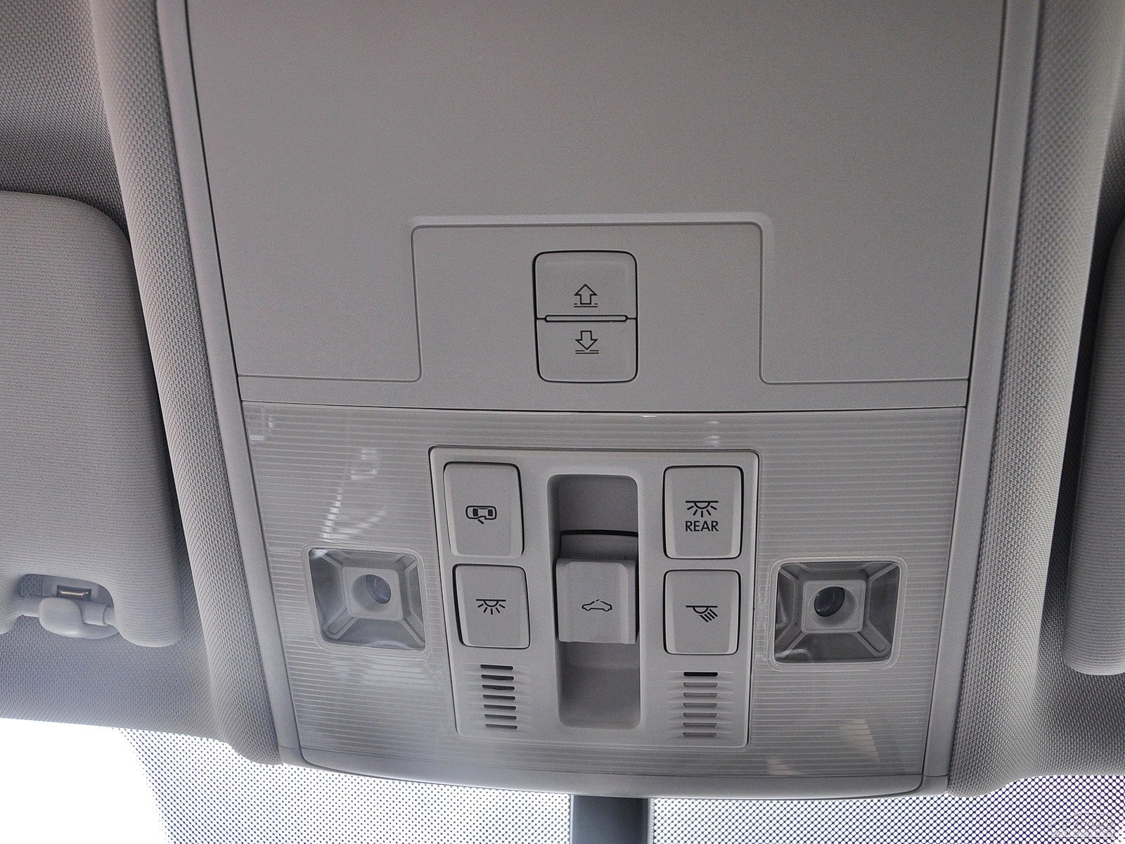 高爾夫(進(jìn)口)內(nèi)飾高清大圖