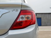 2014款 1.5L 手動(dòng)尊貴型 2014款 1.5L 手動(dòng)尊貴型