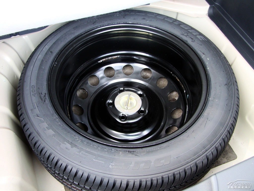 {ǽ݃(yu)6 SUV(x)(ji)(x)(ji)DƬ