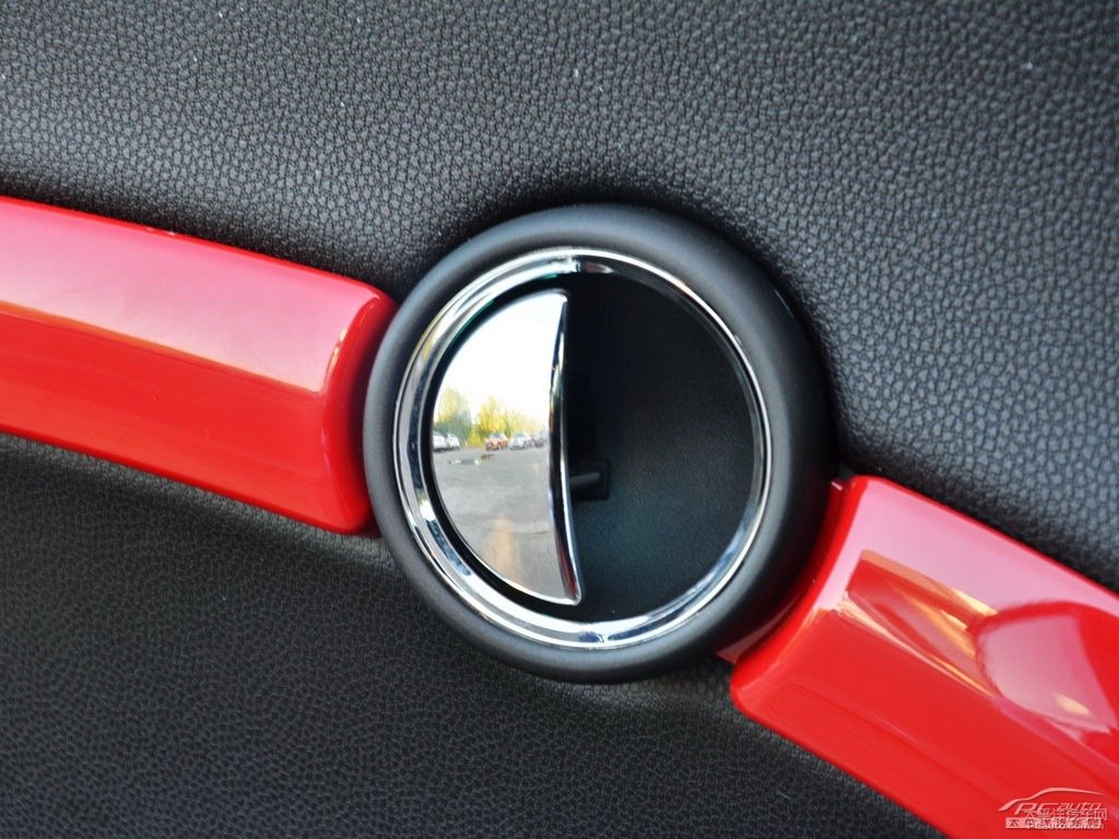 tMINI CLUBMAN܇(ni)DƬ