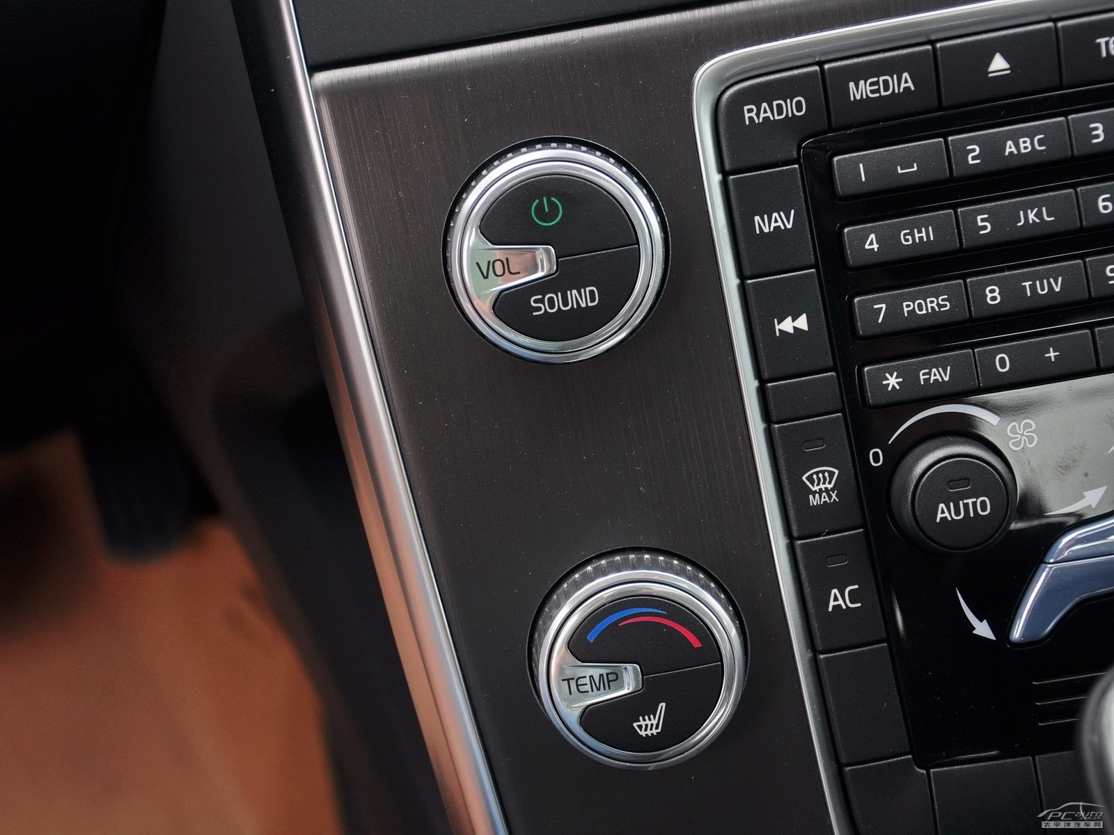 沃爾沃S60內(nèi)飾高清大圖