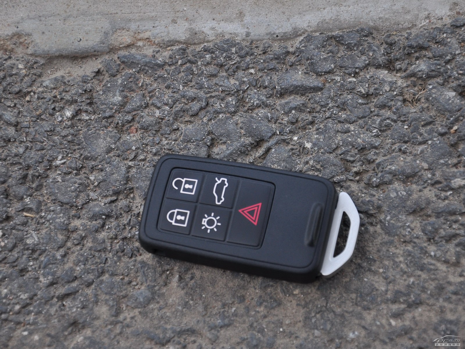 沃爾沃S60細節(jié)高清大圖