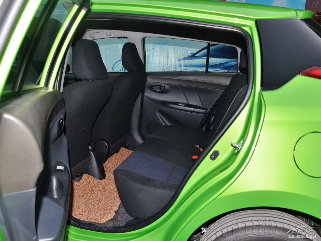 YARiS L 致炫空間高清大圖