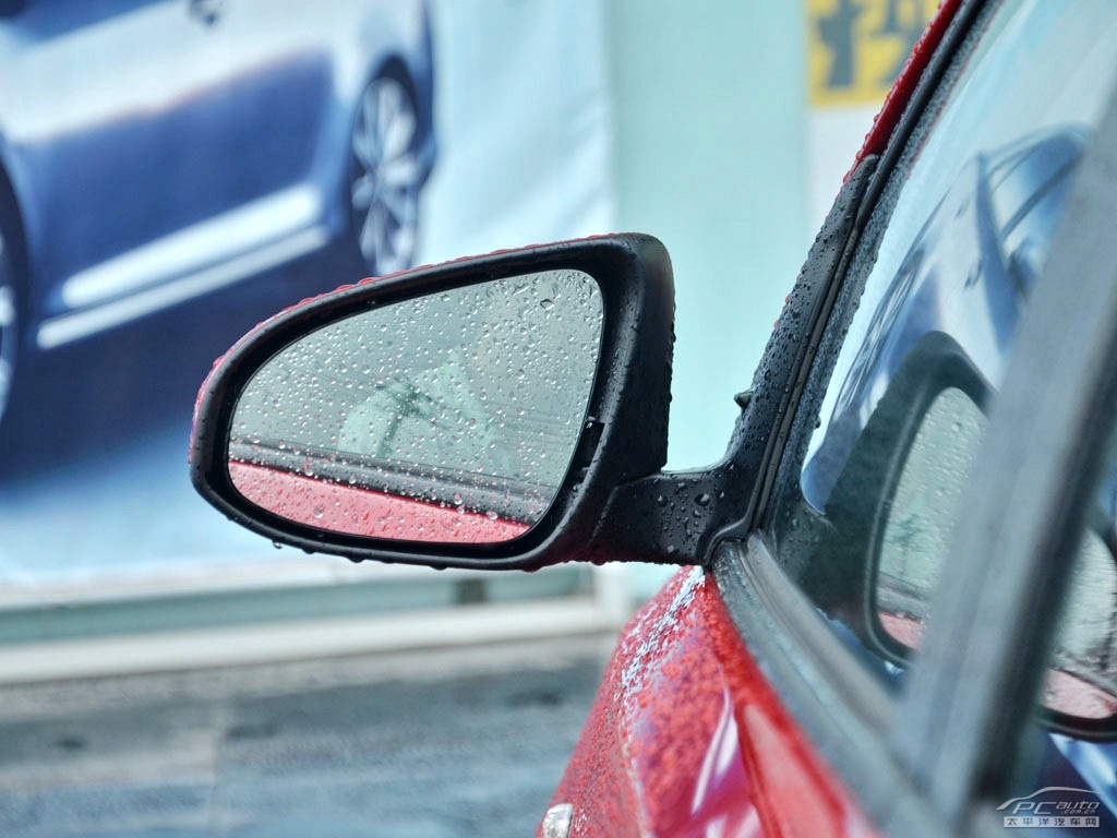 YARiS L 致炫外觀高清大圖