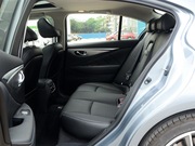 2014款 3.7L 豪華運(yùn)動(dòng)版 2014款 3.7L 豪華運(yùn)動(dòng)版