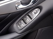 2014款 3.7L 豪華運(yùn)動(dòng)版 2014款 3.7L 豪華運(yùn)動(dòng)版