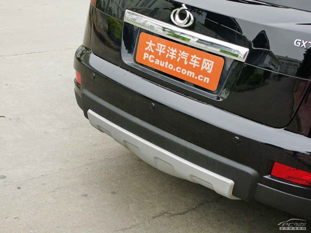 吉利GX7外觀高清大圖