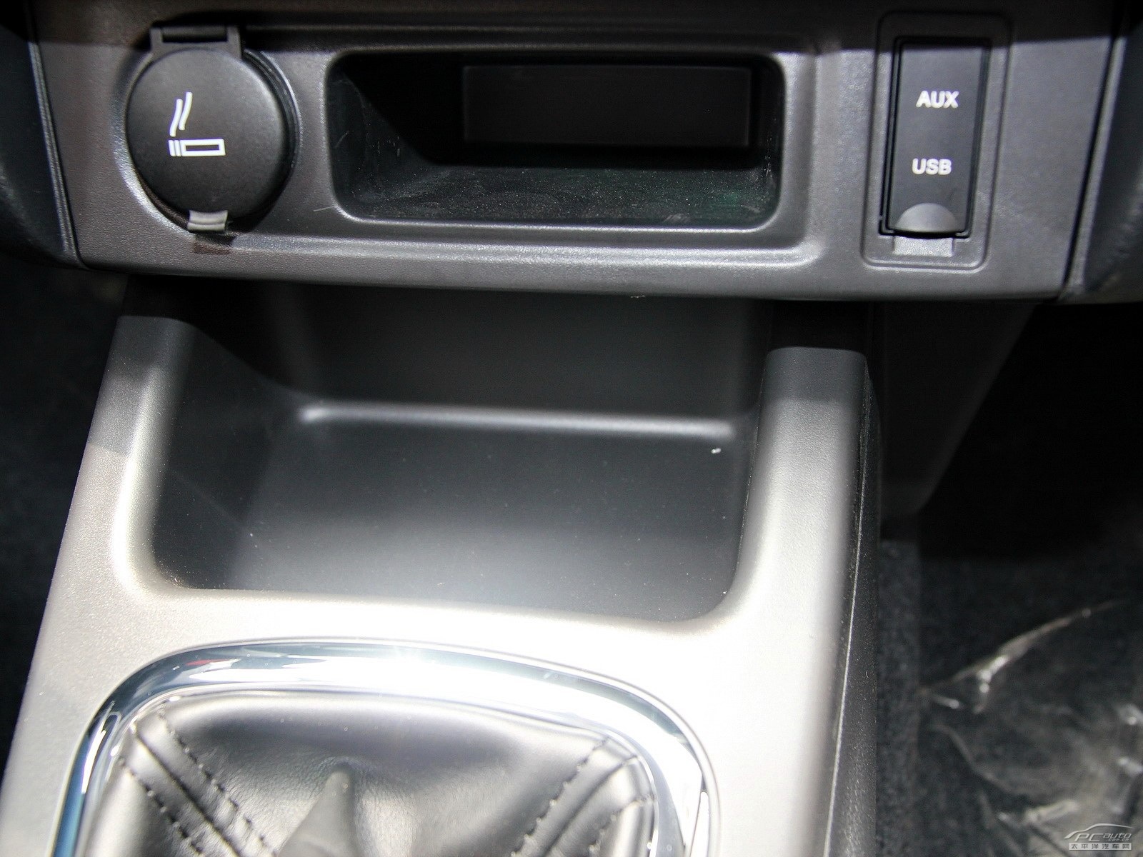 景逸S50空間高清大圖