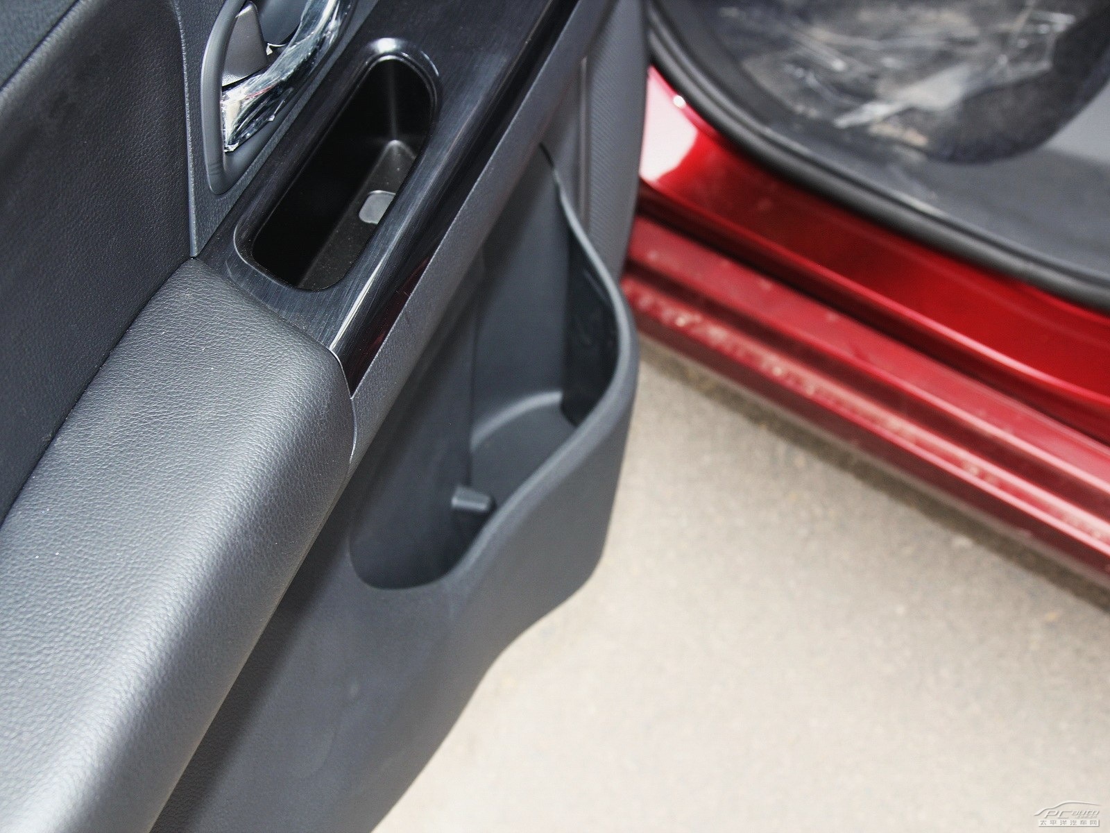 景逸S50空間高清大圖