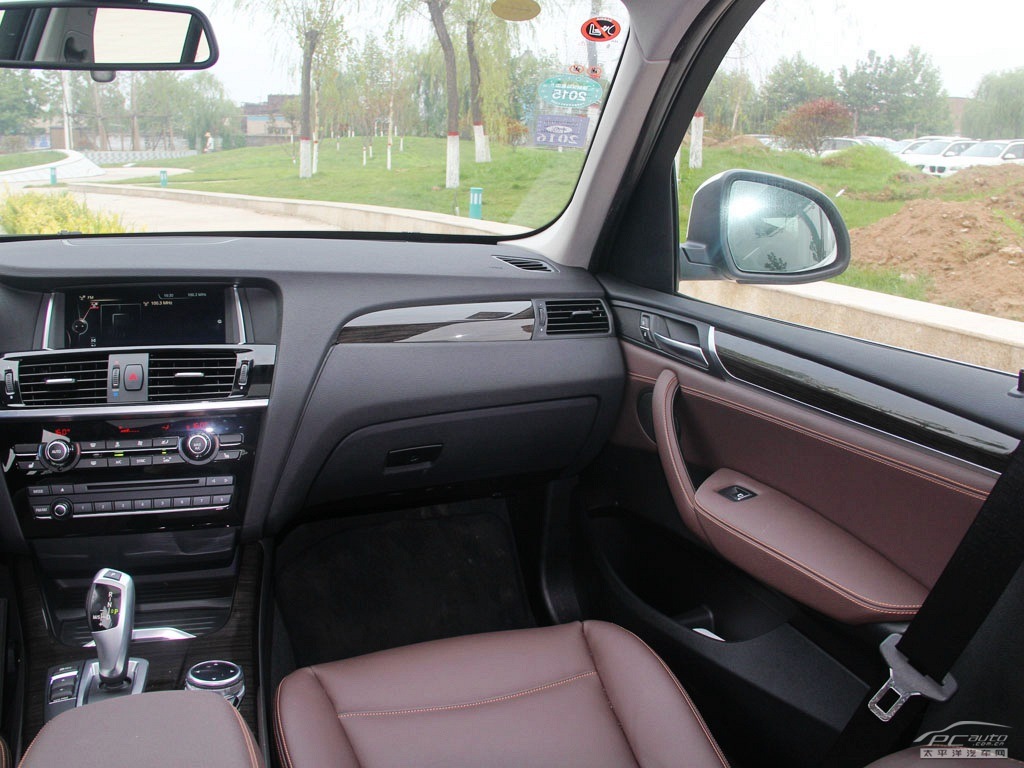 寶馬X3(進(jìn)口)內(nèi)飾高清大圖