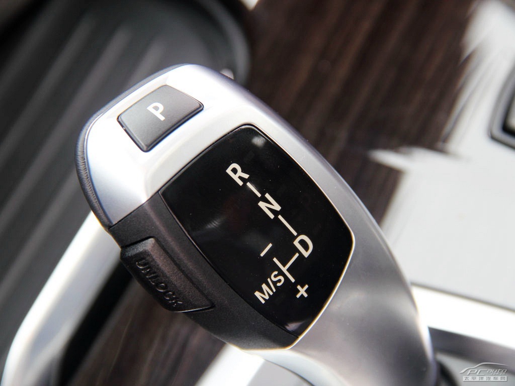 寶馬X3(進口)內(nèi)飾高清大圖