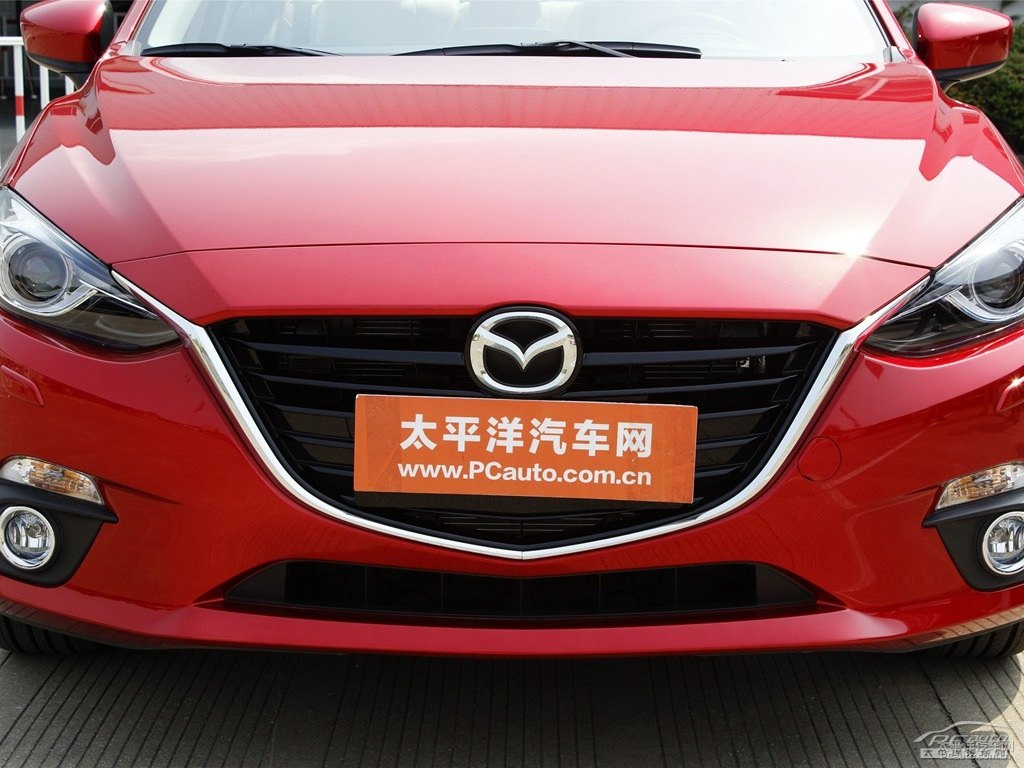 魂動紅馬自達3 昂克賽拉車頭外觀圖片
