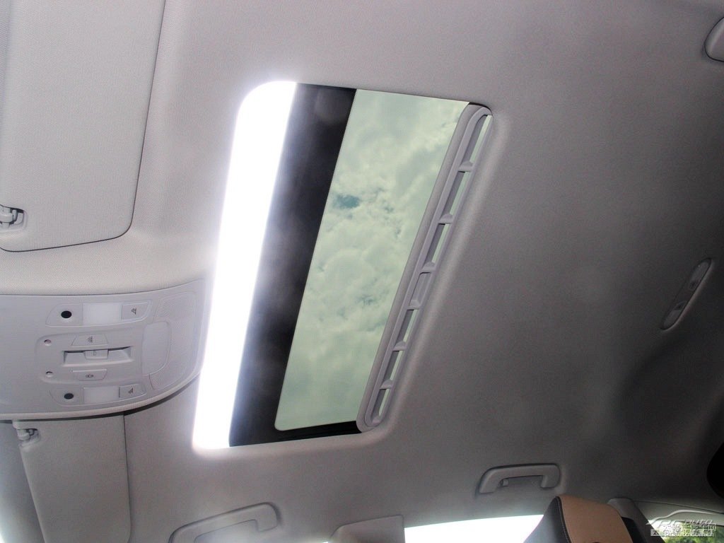斑羚米奧迪A7車廂內(nèi)飾圖片