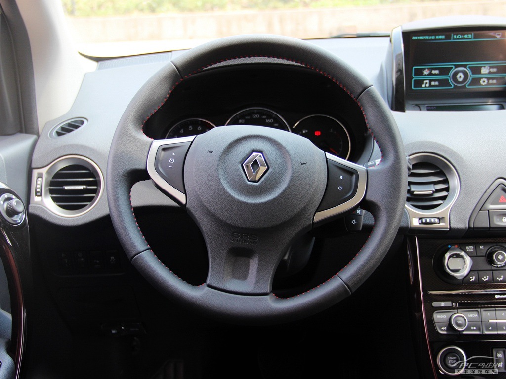 科雷傲(進口)內(nèi)飾高清大圖