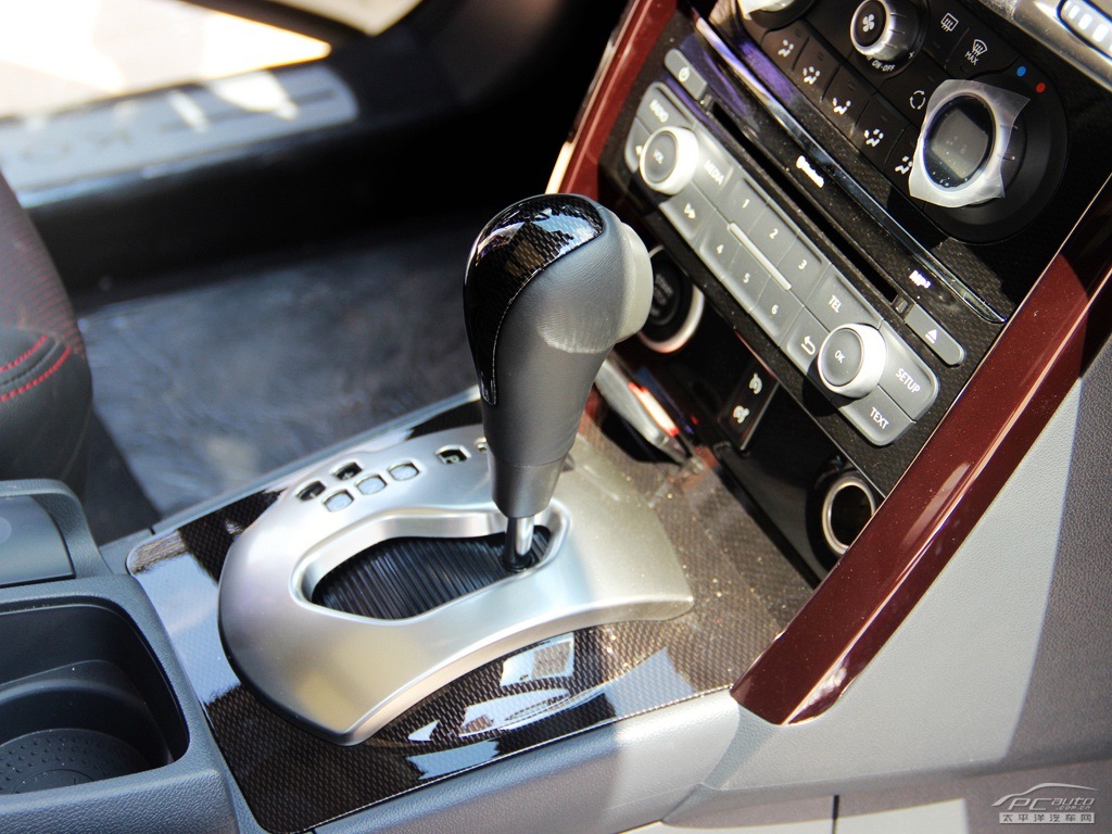 科雷傲(進(jìn)口)內(nèi)飾高清大圖