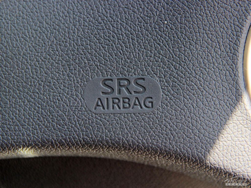 科雷傲(進(jìn)口)內(nèi)飾高清大圖