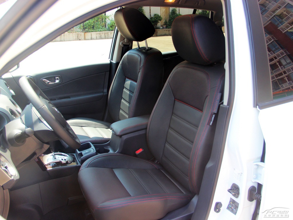 科雷傲(進(jìn)口)內(nèi)飾高清大圖