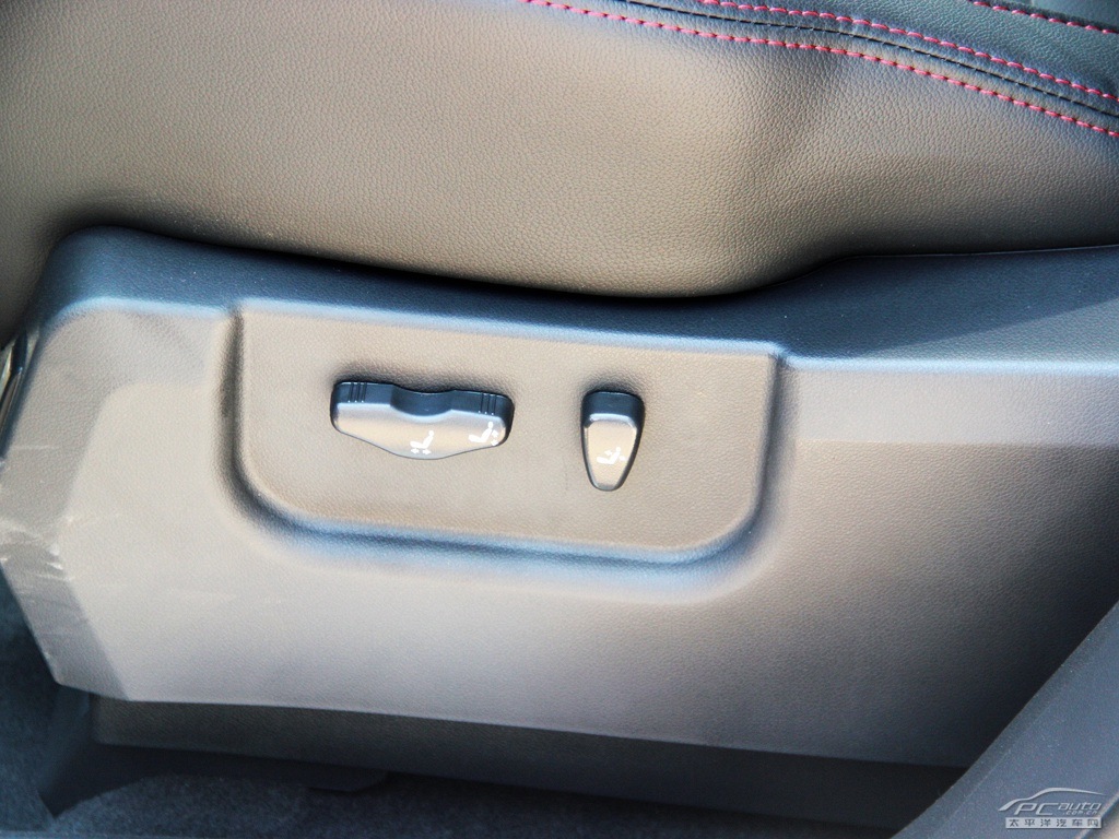 科雷傲(進(jìn)口)內(nèi)飾高清大圖