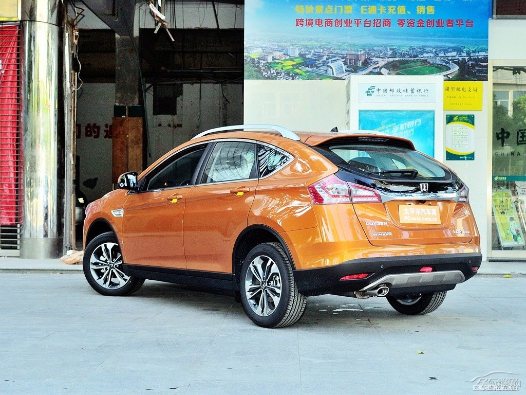 {ǽ݃(yu)6 SUV܇^^DƬ