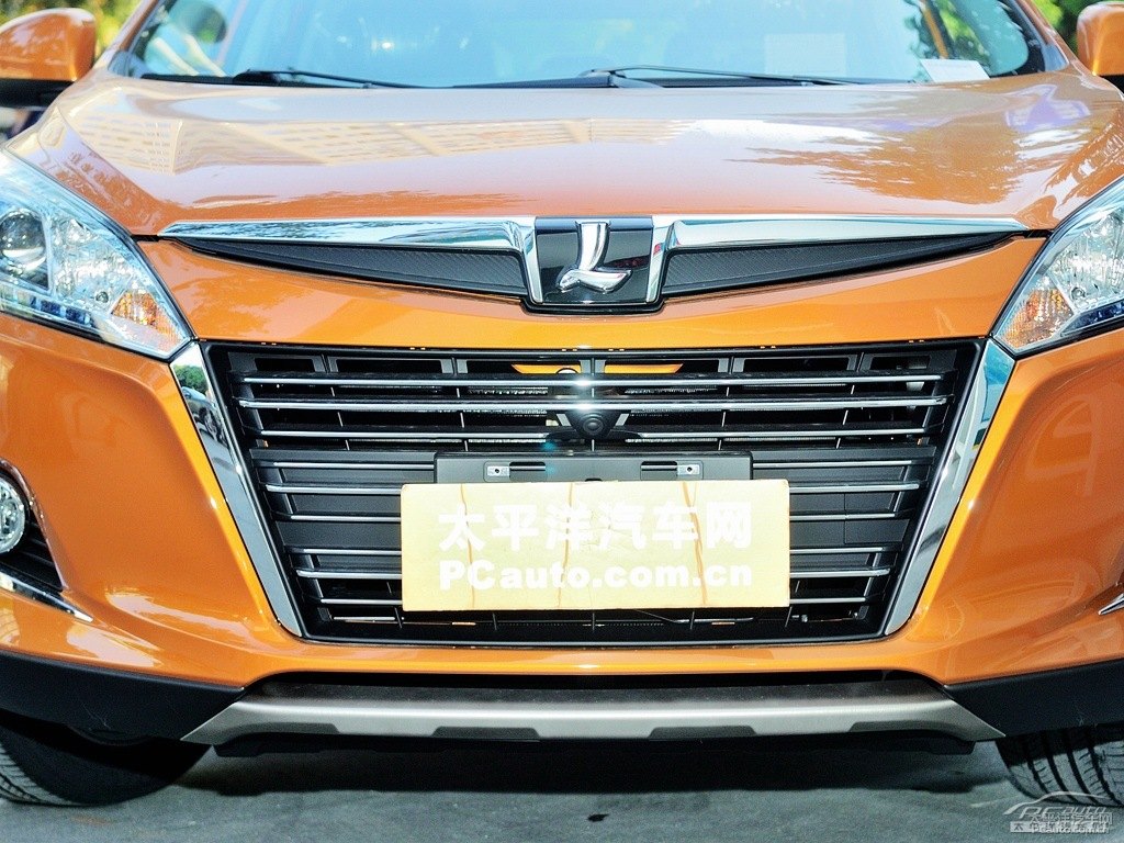 {ǽ݃(yu)6 SUV܇^^DƬ