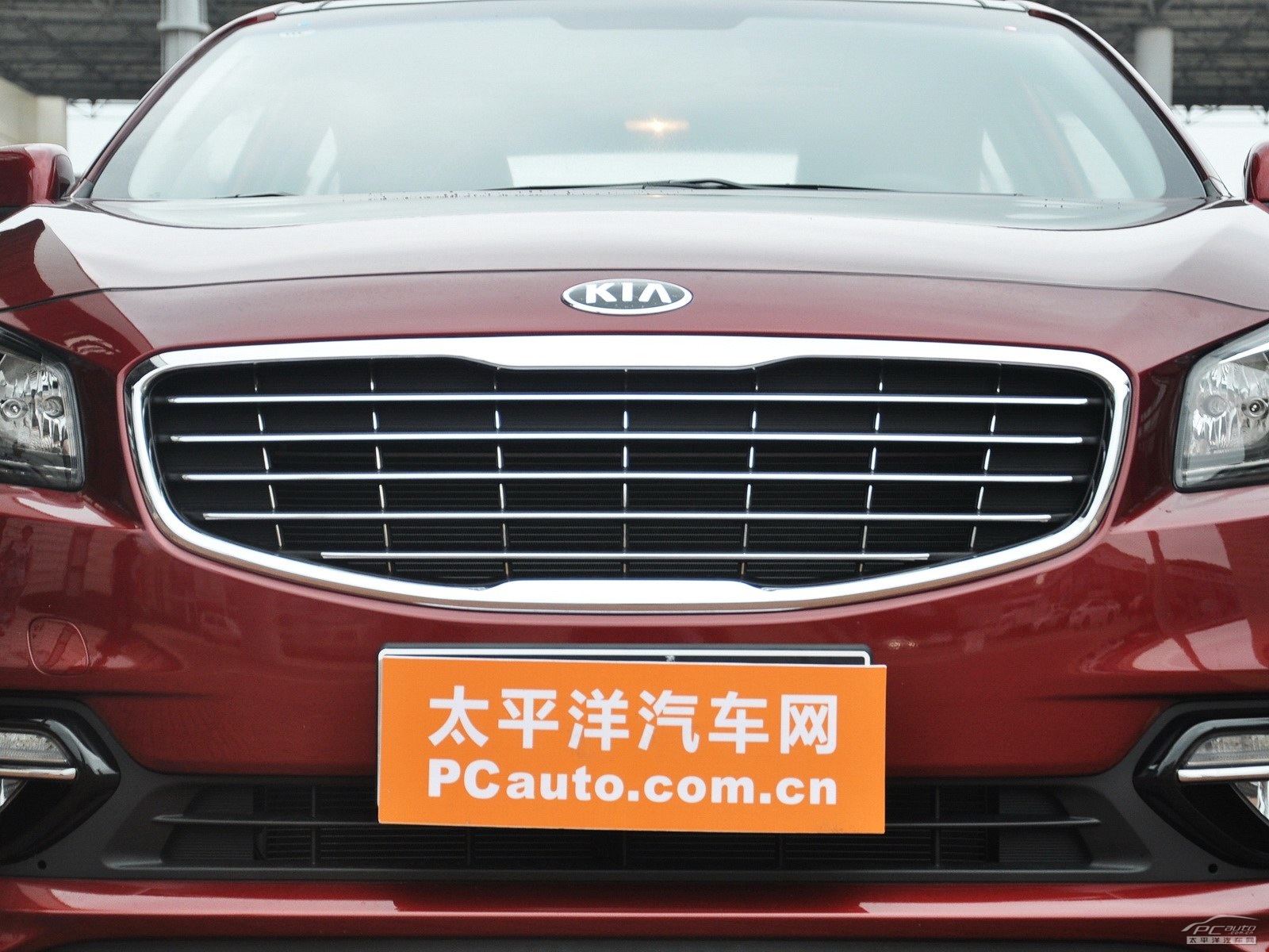 起亞K4外觀高清大圖