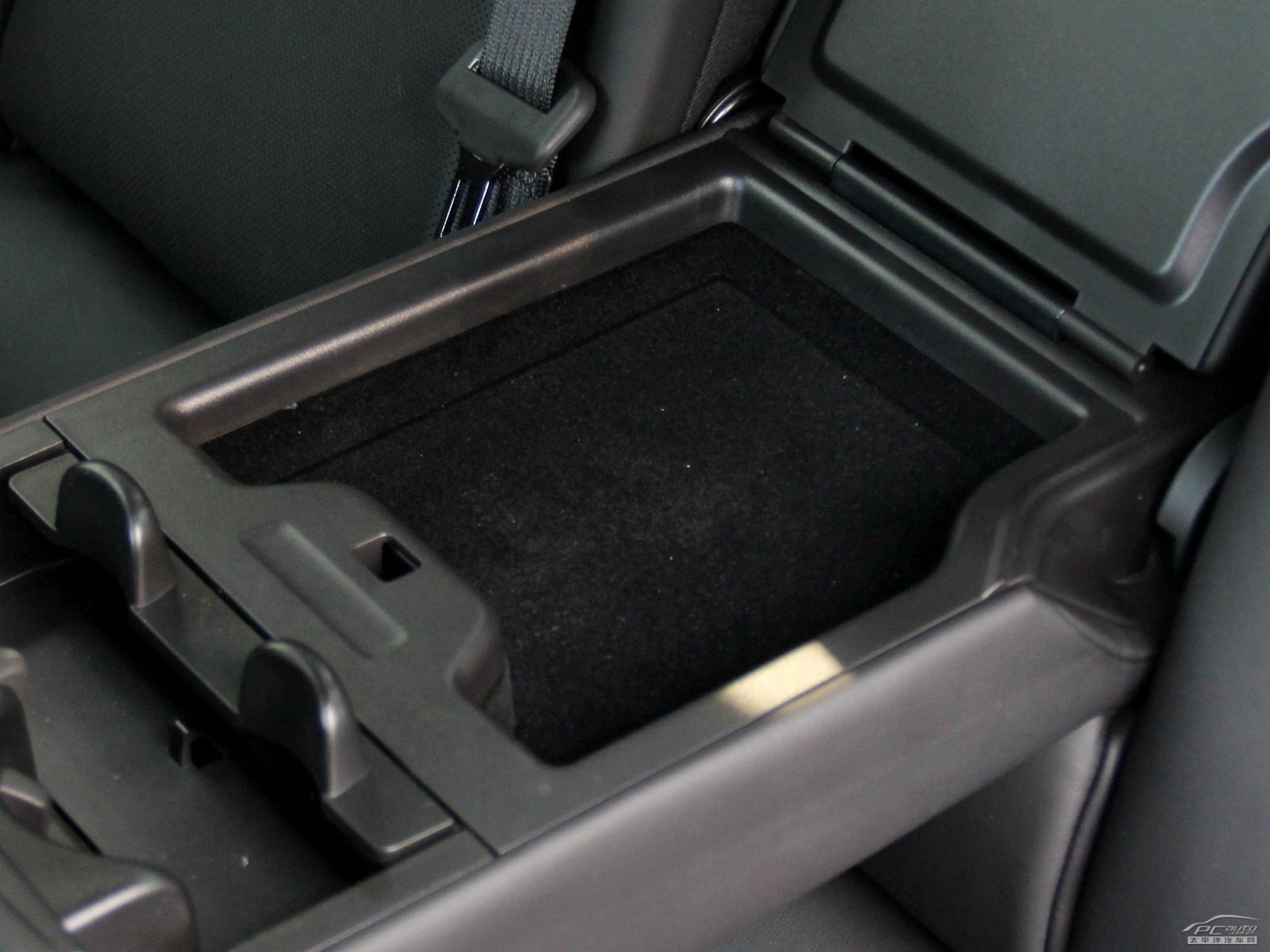 凱迪拉克CTS空間高清大圖