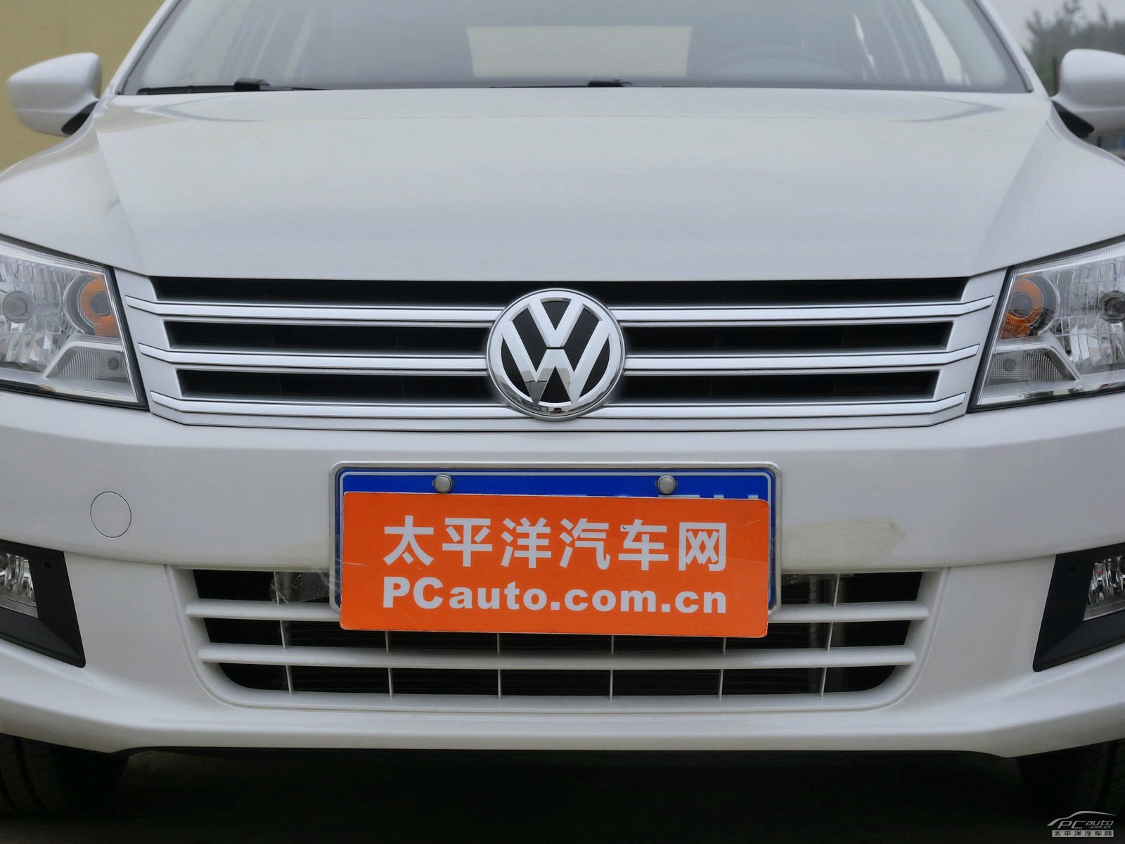桑塔納外觀高清大圖