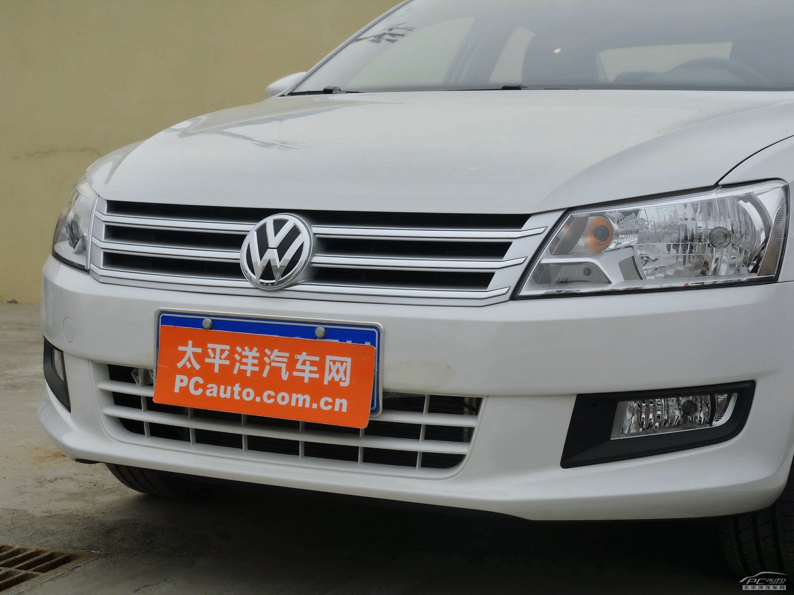 桑塔納外觀高清大圖