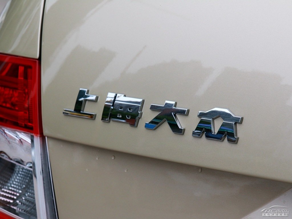 流光金明銳車尾外觀圖片