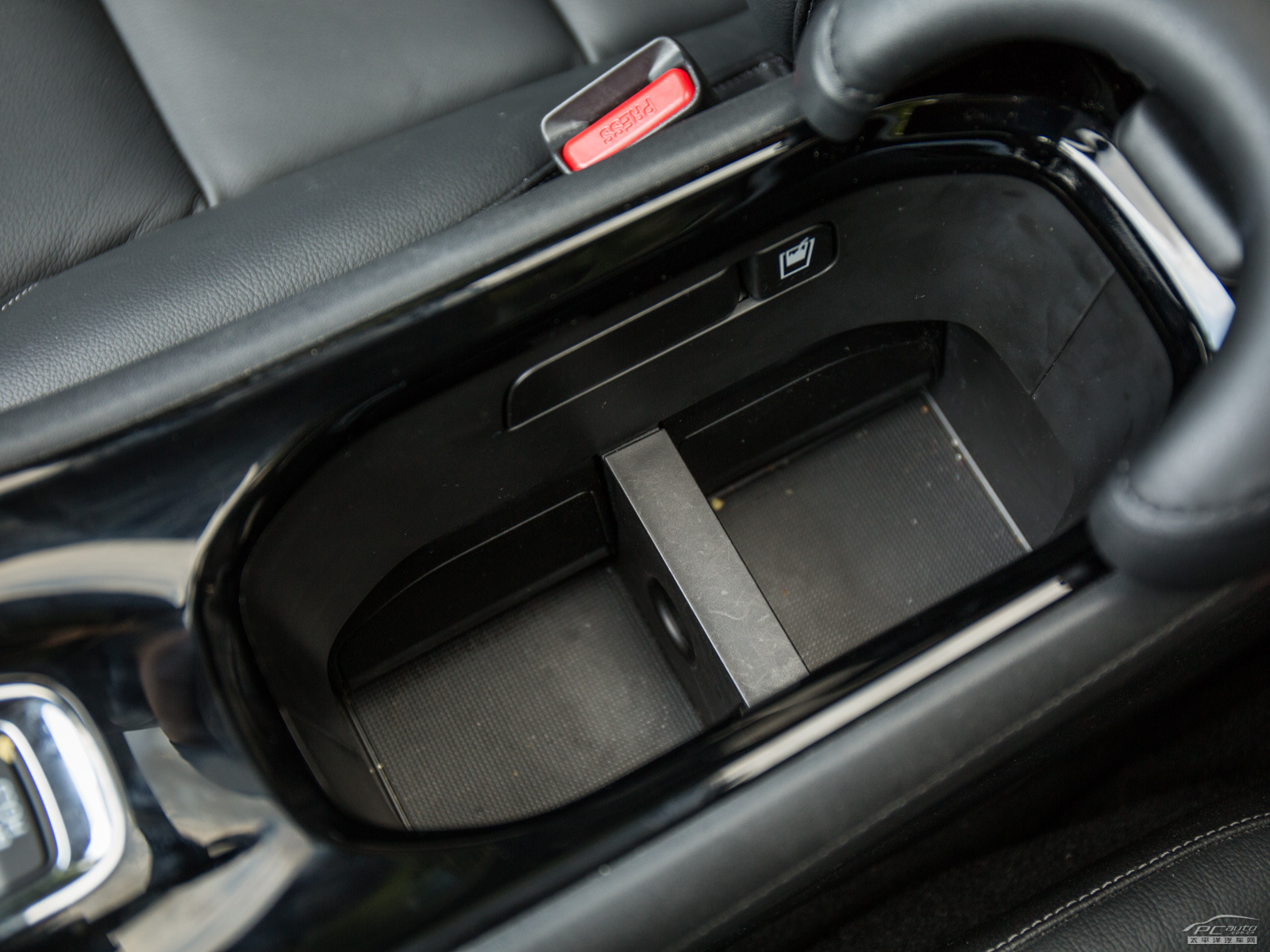 繽智空間高清大圖