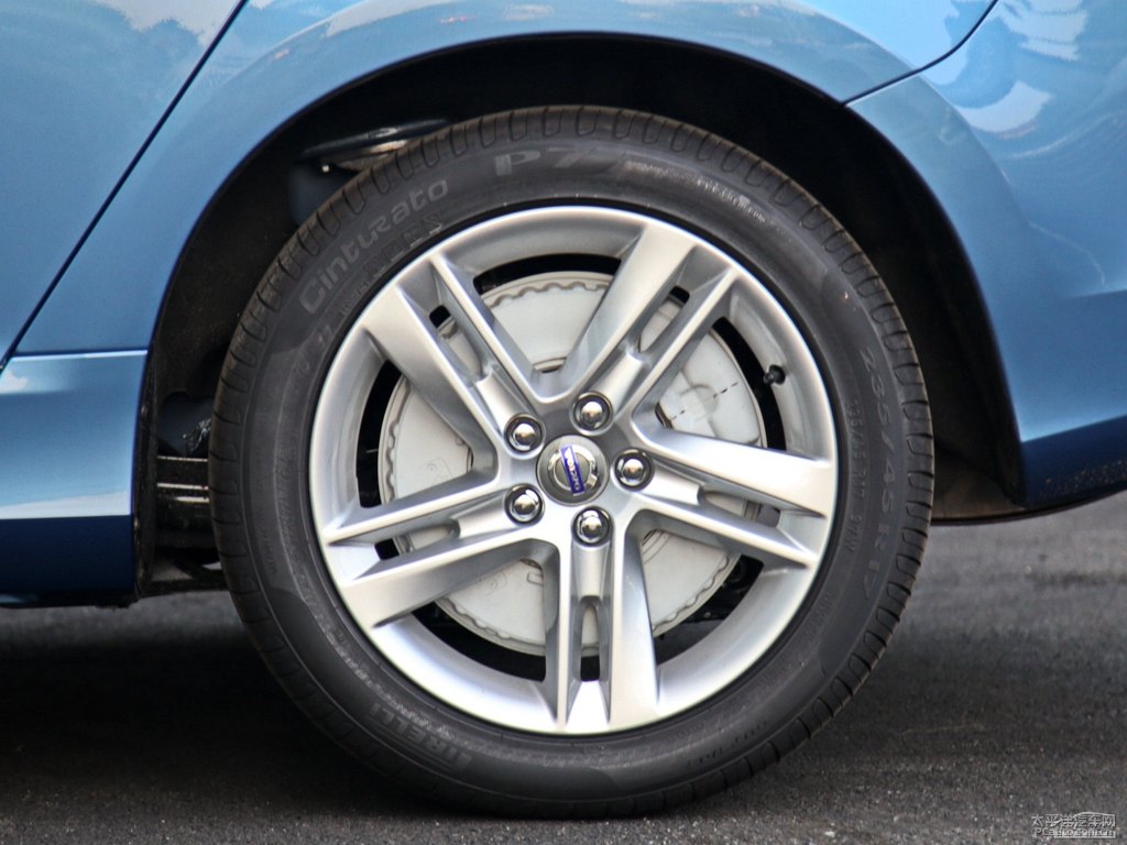 動力藍沃爾沃V60車身外觀圖片