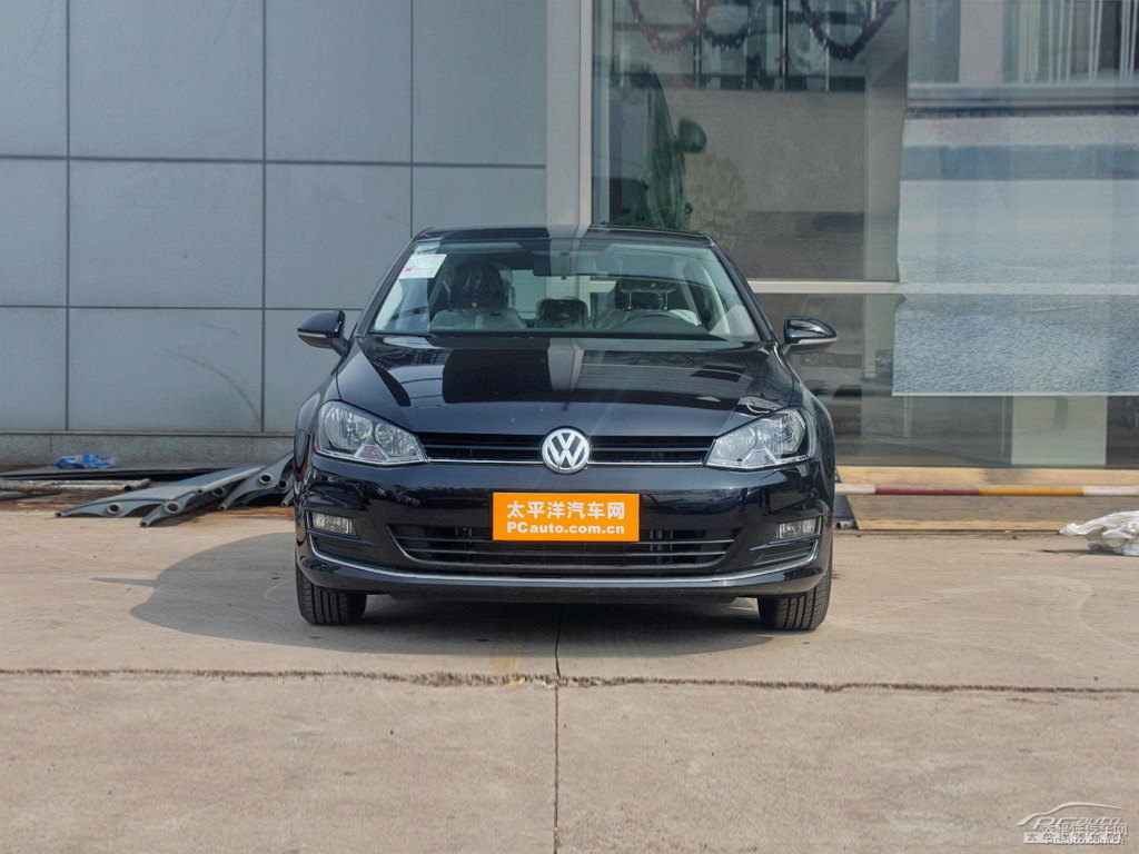 深黑高爾夫整車外觀外觀圖片