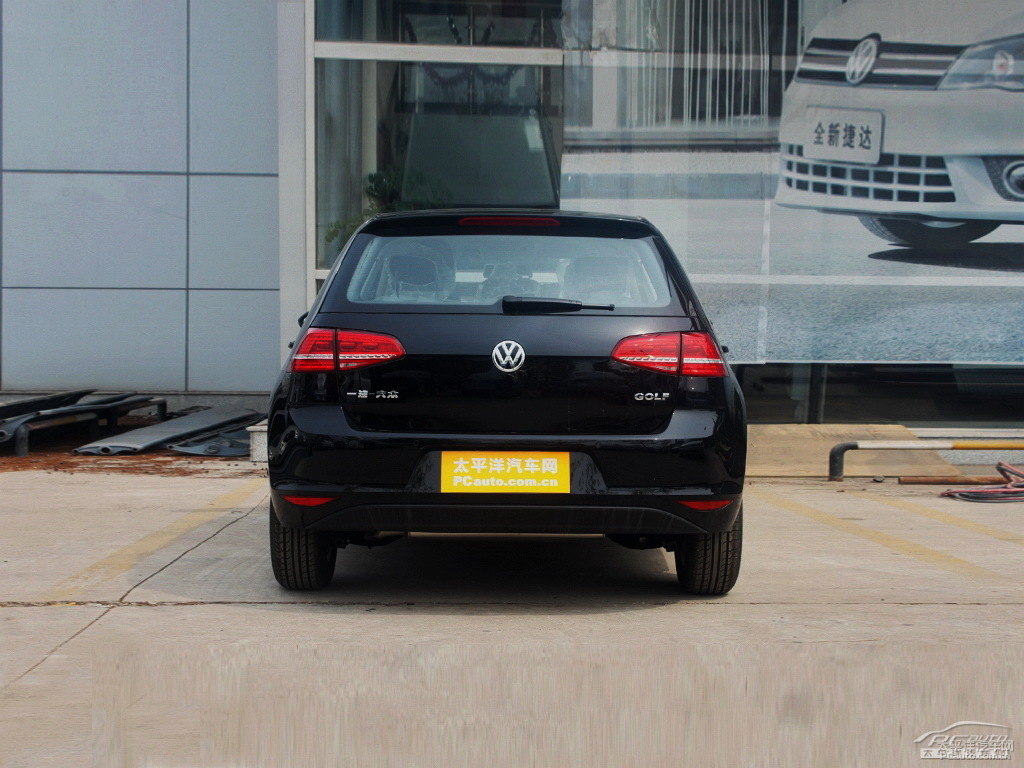 深黑高爾夫整車外觀外觀圖片