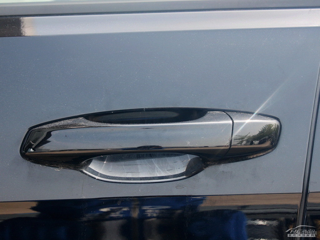 深黑高爾夫車身外觀圖片