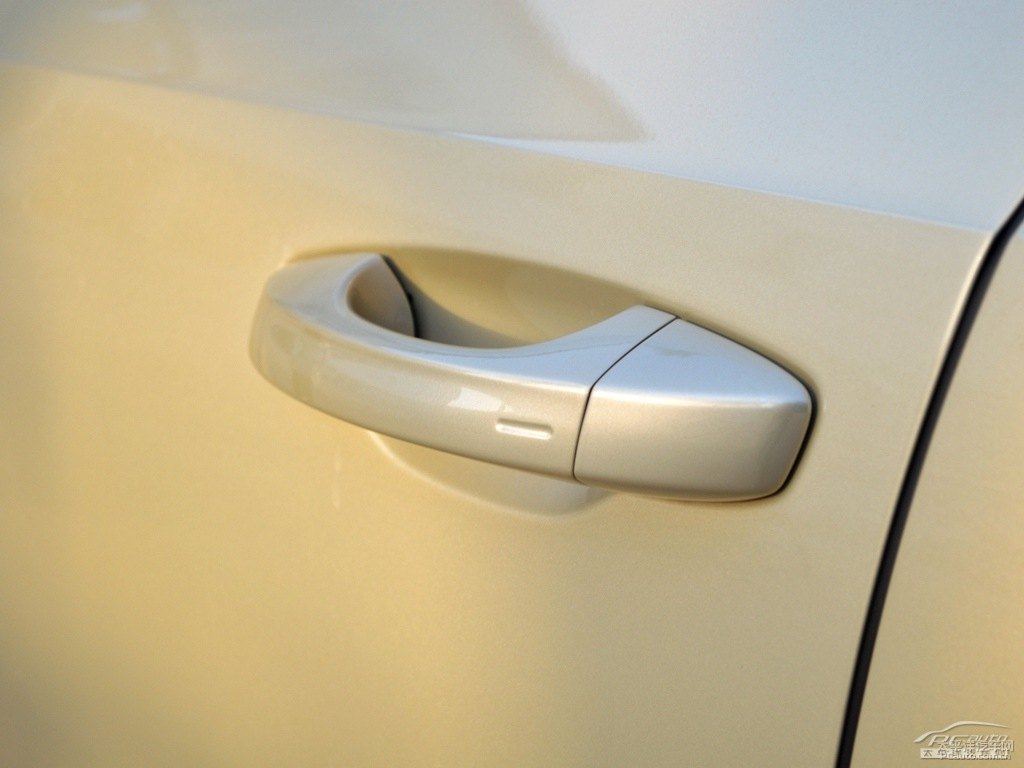 流光金明銳車身外觀圖片