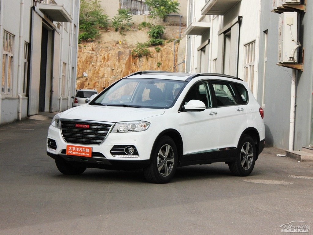 簡(jiǎn)約白哈弗H6整車外觀外觀圖片