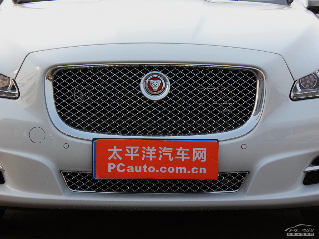 捷豹XJ外觀高清大圖