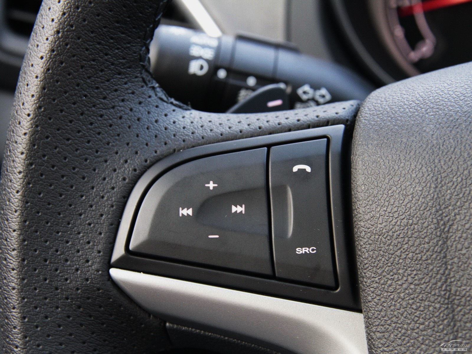 名爵GT 銳行內(nèi)飾高清大圖