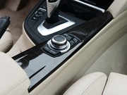 2013款 335i 風(fēng)尚設(shè)計套裝 2013款 335i 風(fēng)尚設(shè)計套裝