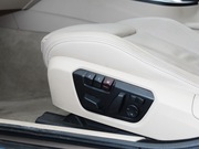 2013款 335i 風(fēng)尚設(shè)計套裝 2013款 335i 風(fēng)尚設(shè)計套裝