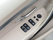 2013款 335i 風(fēng)尚設(shè)計套裝 2013款 335i 風(fēng)尚設(shè)計套裝