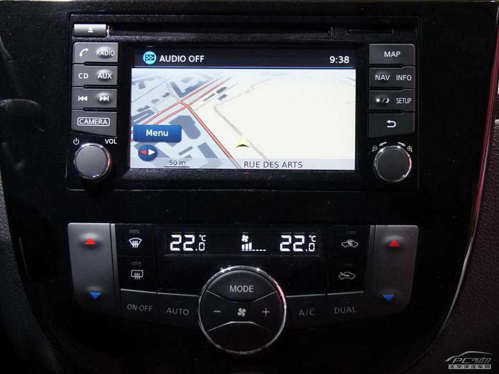 日產(chǎn)Pulsar內(nèi)飾高清大圖