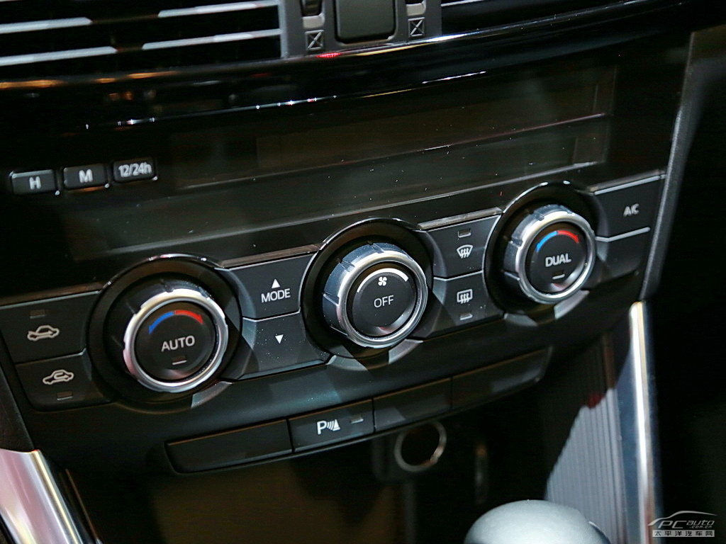 馬自達(dá)CX-5(海外)內(nèi)飾高清大圖