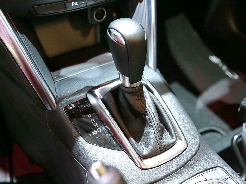 馬自達(dá)CX-5(海外)內(nèi)飾高清大圖