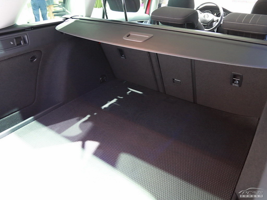 高爾夫(進口)空間高清大圖