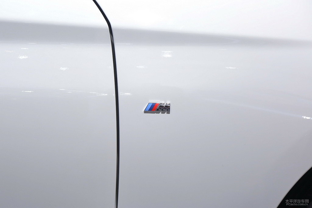 R1ϵ(M)DƬ