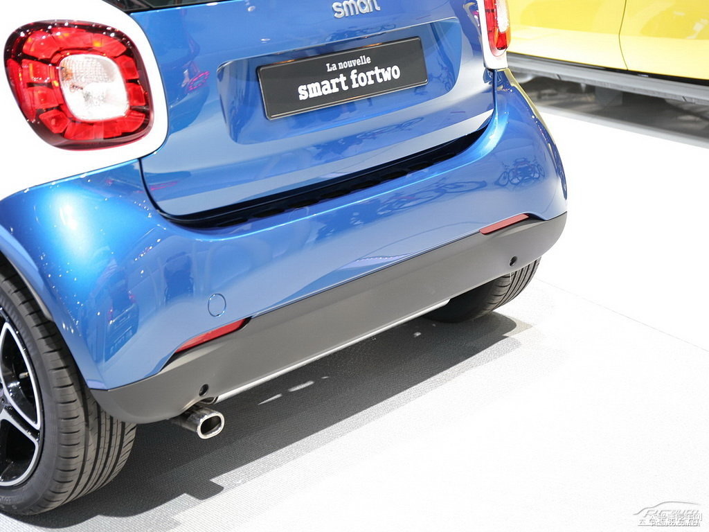 ǿ{(ln)smart fortwo܇β^DƬ