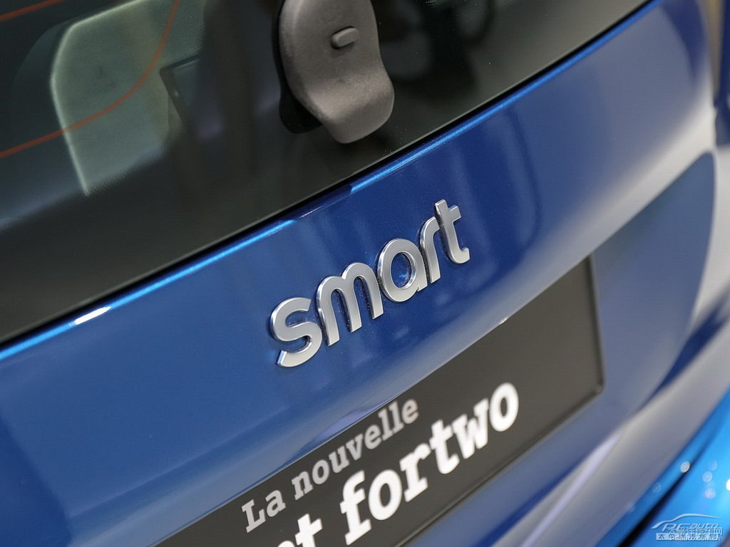 ǿ{(ln)smart fortwo܇β^DƬ